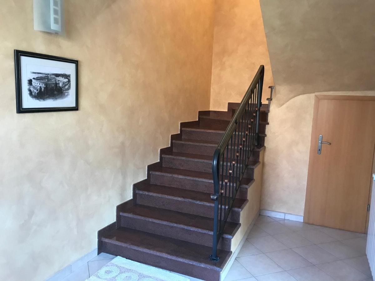 Villa Stasja Brsec Bagian luar foto